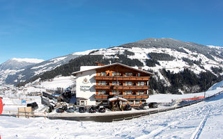 Náhled objektu Familien Wellness Hotel Dörflwirt, Hainzenberg, Zillertal Arena - Gerlos, Rakousko