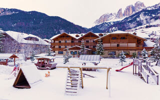 Náhled objektu Sellaronda a Depandance Serenella, Campitello di Fassa, Val di Fassa / Fassatal, Itálie