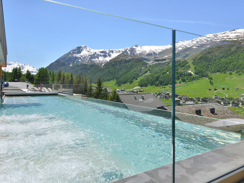 Alpen Village