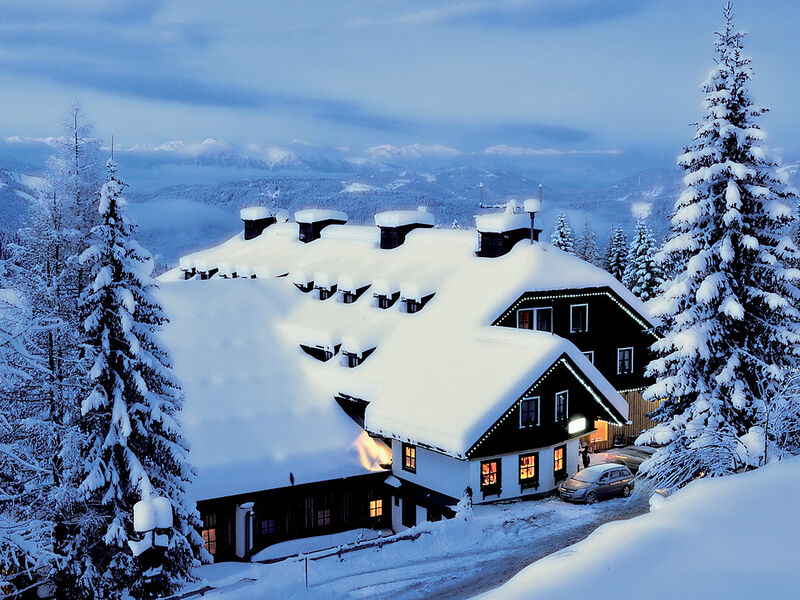 Alpenhotel Marcius se skipasem