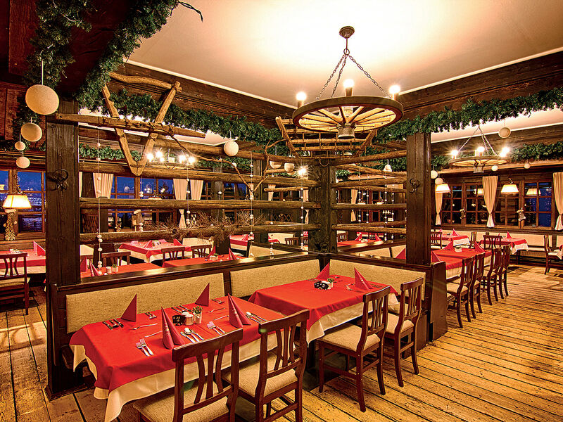 Alpenhotel Marcius se skipasem