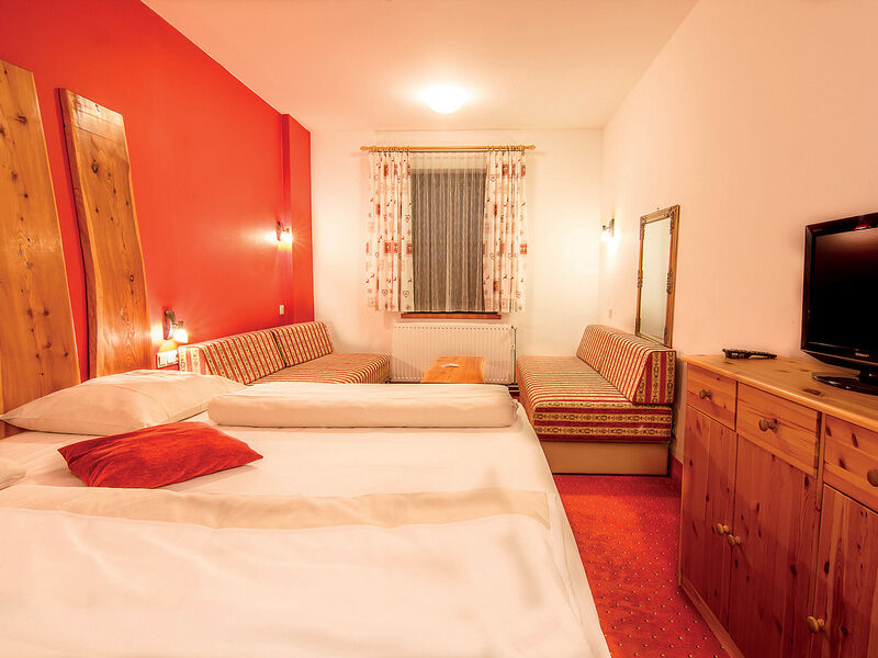 Alpenhotel Marcius se skipasem