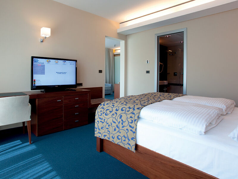 Bohinj Eco Hotel se skipasem