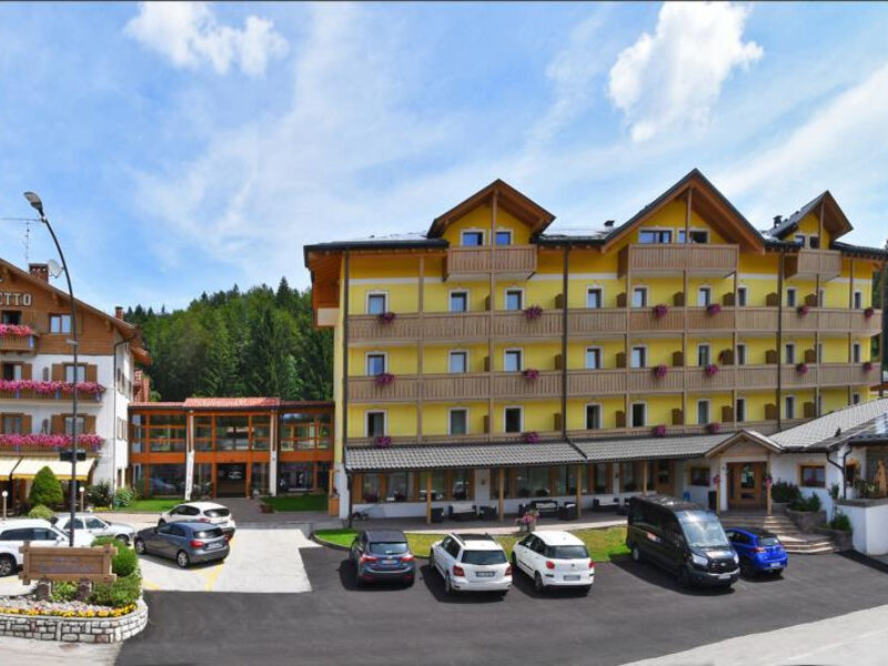 Caminetto Mountain Resort