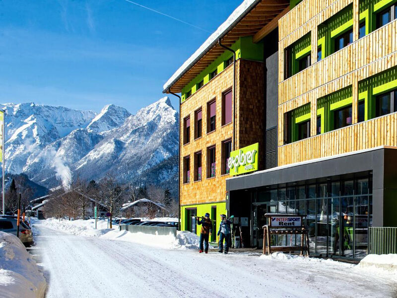 Explorer Hotel Hinterstoder se skipasem