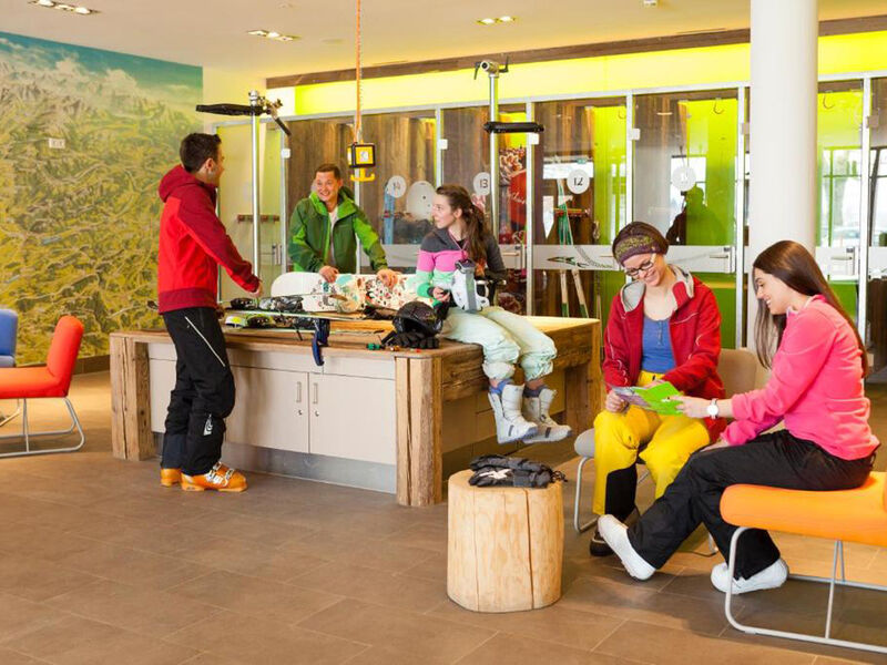 Explorer Hotel Hinterstoder se skipasem