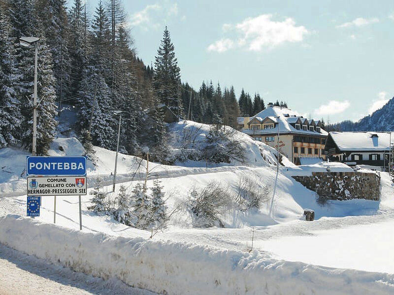 Hotel Gallo Forcello s HB a skipasem