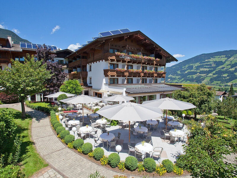 Gartenhotel Crystal