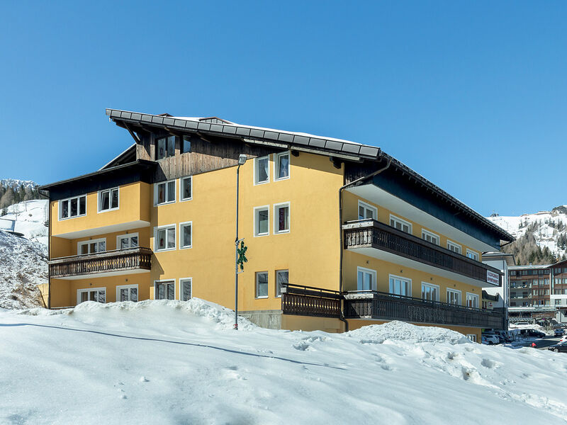 Apt. dům Nassfeldhaus se skipasem