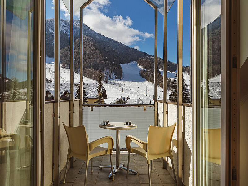 Hotel Ramada Hotel & Suites