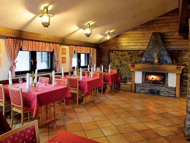 Hotel Rogla - se skipasem