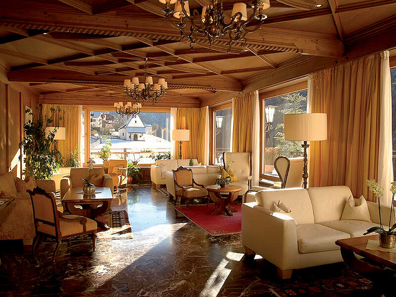 Romantik Post Cavallino Bianco