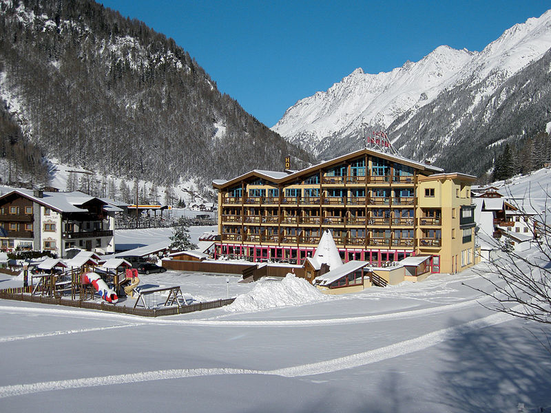 Sunny Sölden