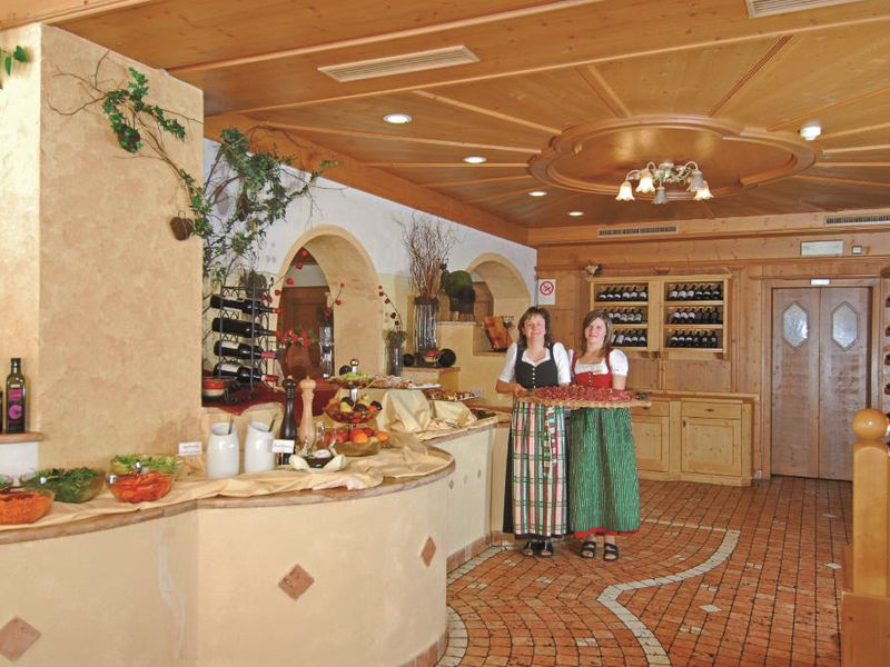 Wellness & Vitalhotel Alphotel Tyrol