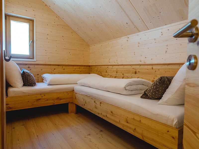 HOCHoben Chalets & Mobilhomes se skipasem