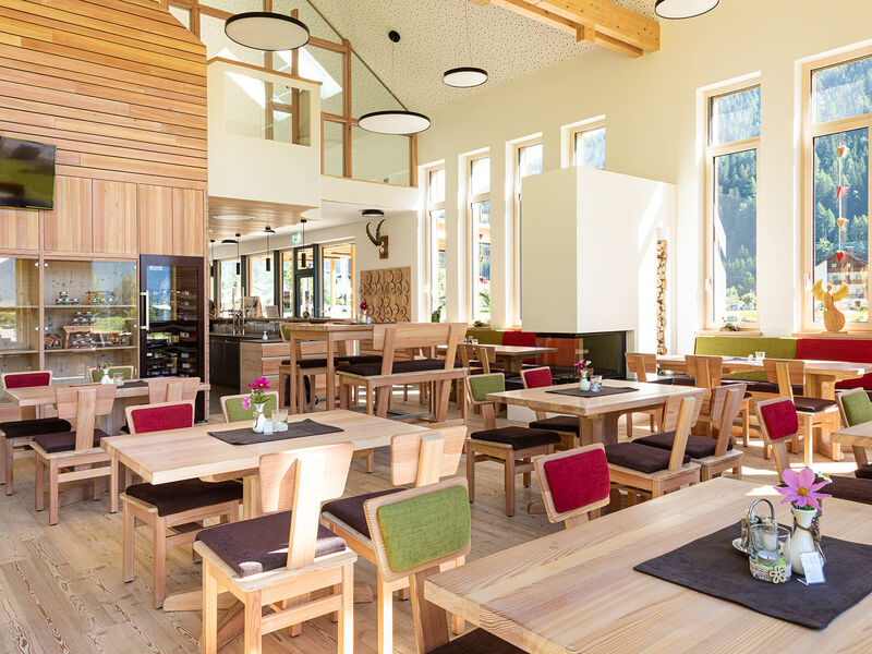 HOCHoben Chalets & Mobilhomes SKI OPENING Advent