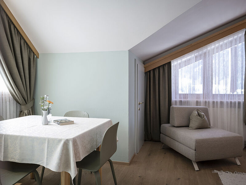 Residence Königswarte Strata